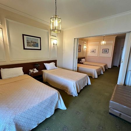 Le Crillon Hotell Brummana Exteriör bild